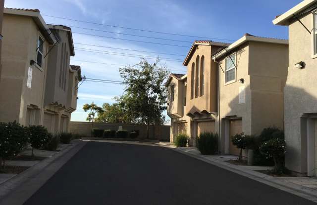 Beautiful Condo Community 2Beds 2Bath Convenient Location! photos photos Beautiful Condo Community 2Beds 2Bath Convenient Location! photos photos