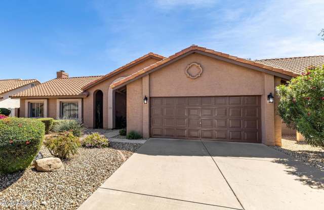 9907 E WOOD Drive Gallery 4