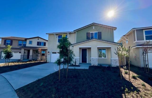 BRAND NEW ROCKPORT RANCH HOME WITH SOLAR /EV CHARGER INCLUDED FOR LEASE! - 29935 Aquarius Court, Menifee, CA 92584