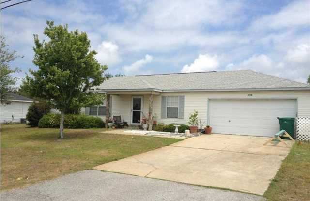 8738 RIO VISTA Drive - 8738 Rio Vista Drive, Navarre, FL 32566