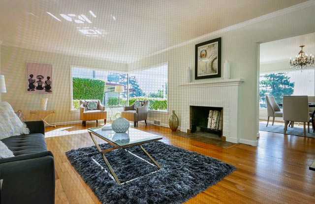 3144 W. Laurelhurst Dr. NE Gallery 3