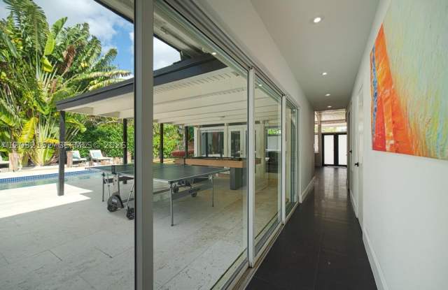 18800 Belmont Dr Gallery 4
