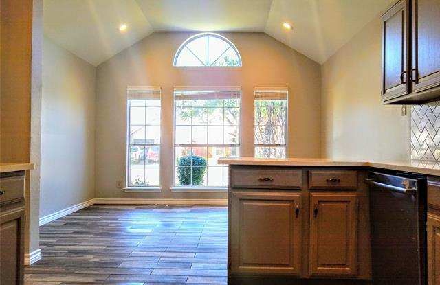 5310 Glen Vista Drive Gallery 4