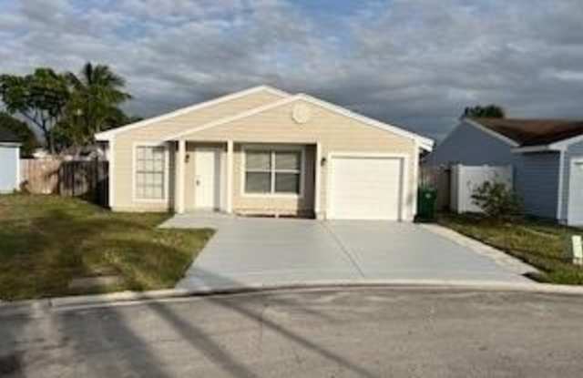 1731 SW 84th Ave - 1731 Southwest 84th Avenue, Miramar, FL 33025