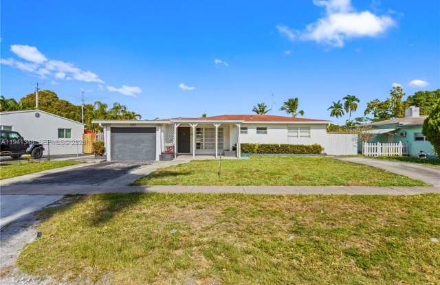 3253 Pierce St photos photos 3253 Pierce St photos photos