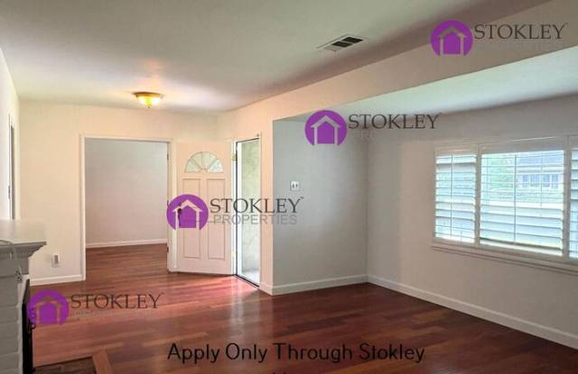 158 Cameo Drive Gallery 3