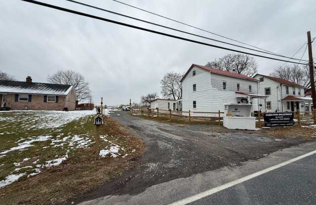 937 MAIN Street photos photos