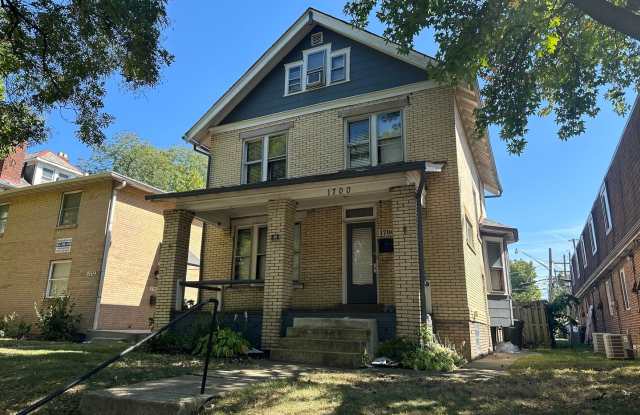 1700 N 4th St photos photos