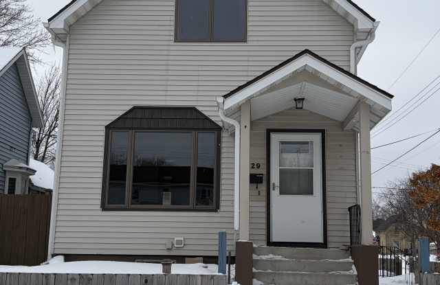 629 8th Ave N photos photos