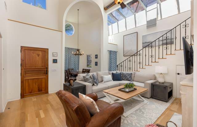 122 Santa Rosa Place Gallery 2