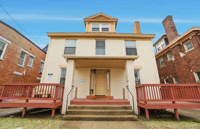 7 Bed/3 Bath Mins. from UC Campus $700/pp ($4,900/mo)! photos photos