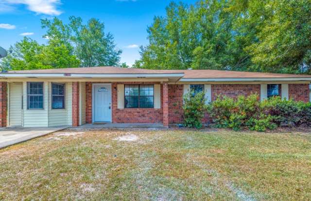 Spacious 3/2 home in Kinder - 1613 Scott Boulevard, Kinder, LA 70648 Spacious 3/2 home in Kinder - 1613 Scott Boulevard, Kinder, LA 70648