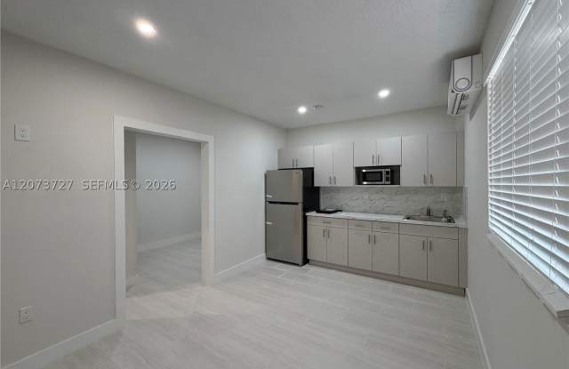 10921 SW 144 Av photos photos
