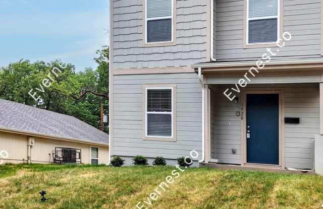 3920 Park Avenue photos photos
