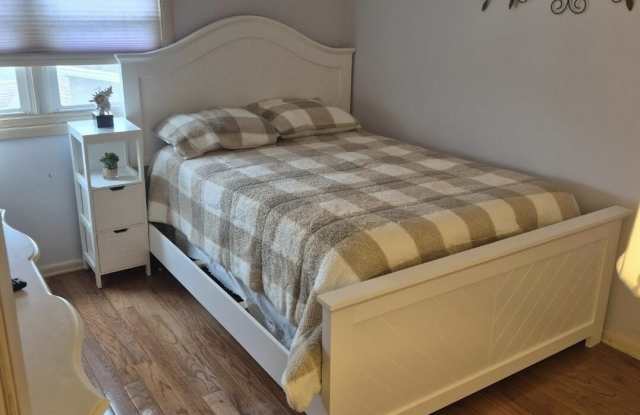 247 Boardwalk Gallery 1