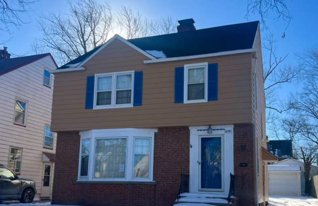 Welcome home! - 4090 Bushnell Road, University Heights, OH 44118