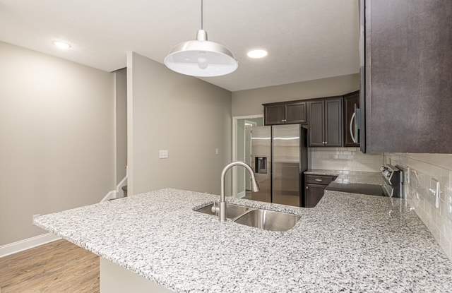 1027 Stevens Street - 1 Gallery 3