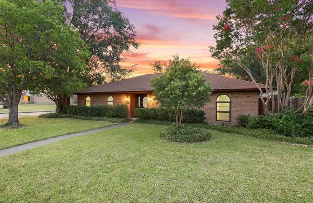 1901 Apollo Road - 1901 Apollo Road, Richardson, TX 75081
