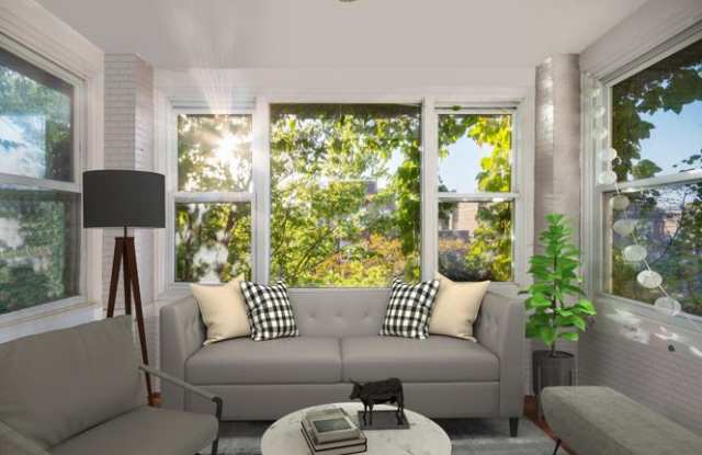 6025 South Saint Lawrence Avenue Gallery 4
