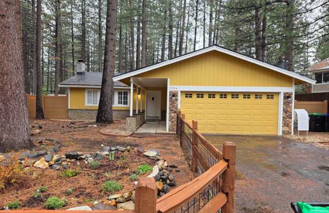 Escape to the Pines — 1294 Pine Valley Road, South Lake Tahoe photos photos
