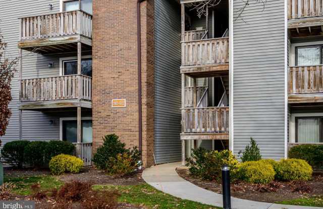1912 E RAVENS CREST DRIVE E Gallery 2