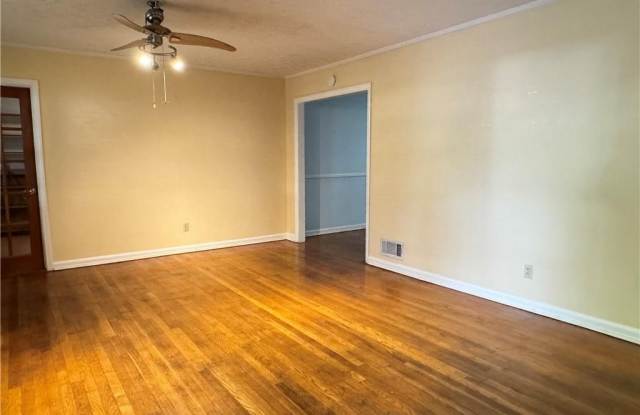 222 Pineview Drive Gallery 3