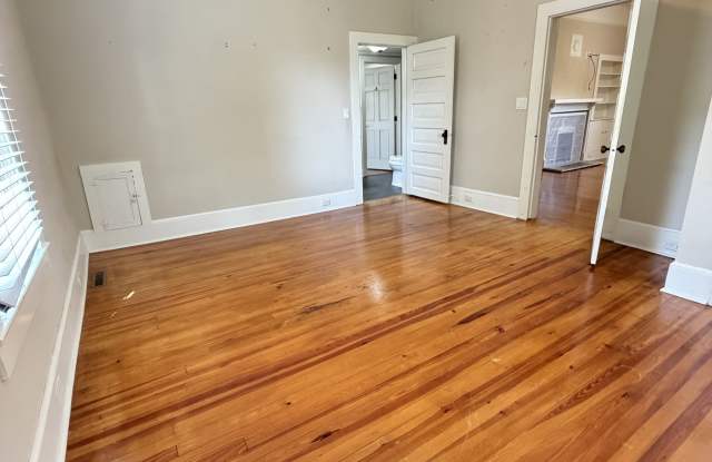 120 South Rose Avenue Gallery 4