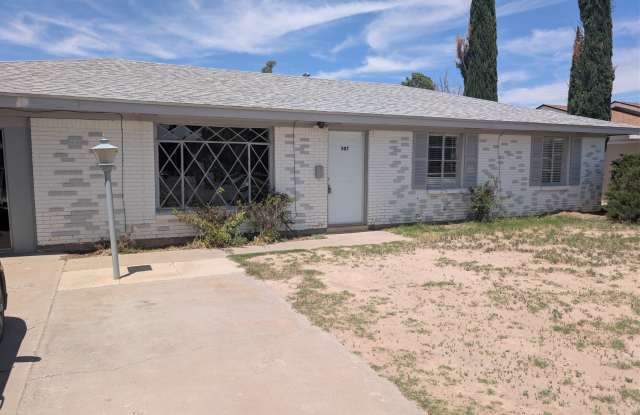 507 East Mescalero Road Gallery 2