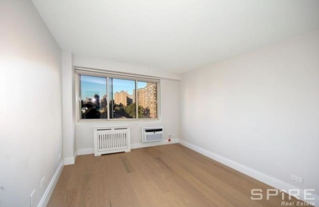 237 E 44th Street - 237 East 44th Street, New York City, NY 10017