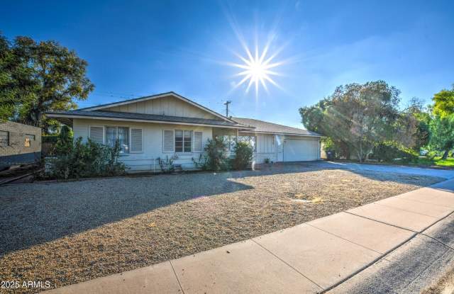 8235 E VIRGINIA Avenue - 8235 East Virginia Avenue, Scottsdale, AZ 85257