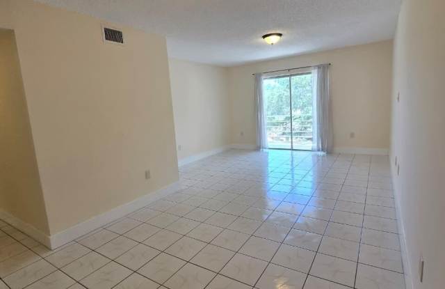 4304 NW 9th Avenue - 4304 Northwest 9th Avenue, Deerfield Beach, FL 33064