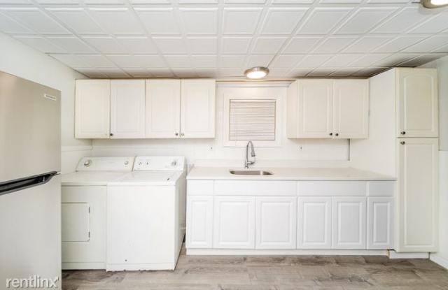 169 Hutton St Apt 1 Gallery 3