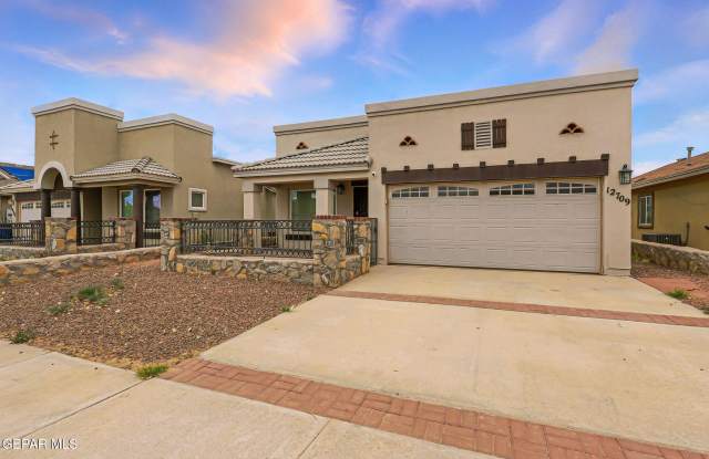 12709 Tre Maximiliano Avenue photos photos
