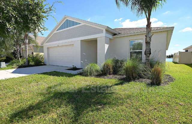 5511 Arlington River Drive Gallery 1