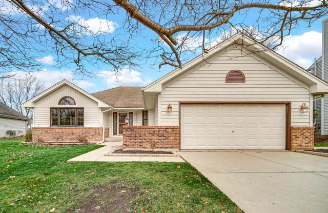 2420 Harbor Court photos photos
