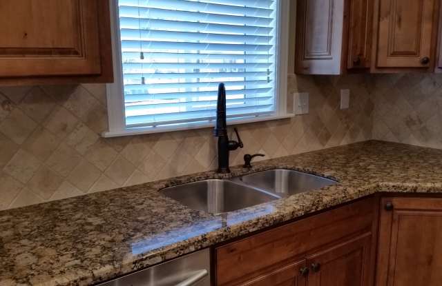 5787 S Lakeside Dr Gallery 3