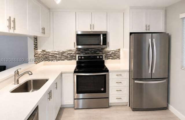 15705 W Waterside Cir Gallery 3