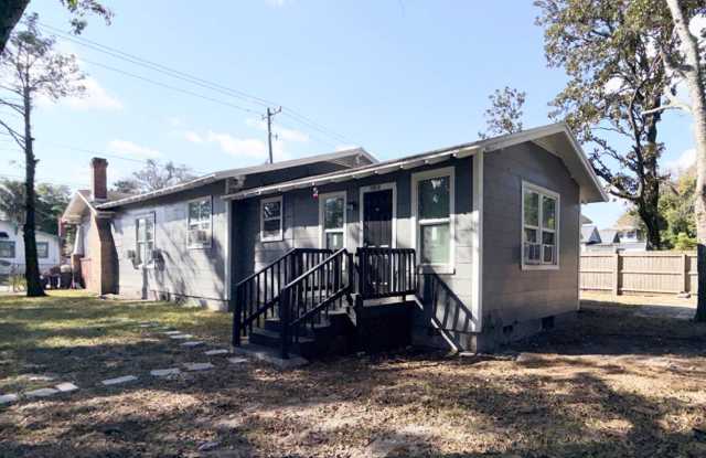 101 West 21st Street - 2 photos photos