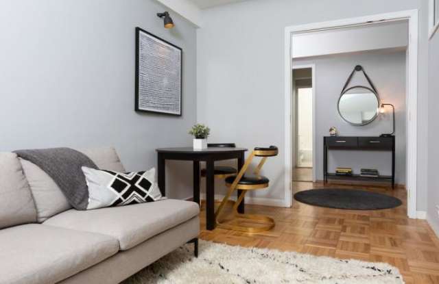 450 East 20th Street Gallery 3