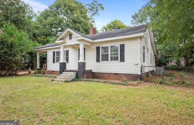 209 N Lee Street photos photos