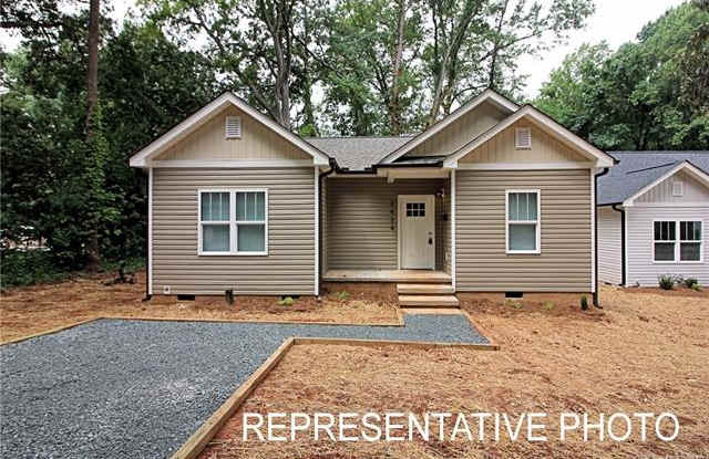7932 E Lane Drive Gallery 4