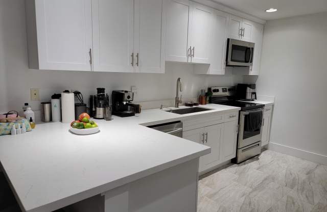 12574 Westhampton Circle Gallery 3