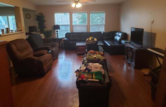 9406 Santa Fe Ridge Gallery 2