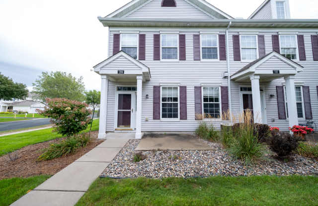 799 Cobblestone Way Gallery 1