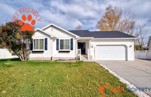 11843 South Logans Run Cove - 11843 Logans Run Cove, Herriman, UT 84096