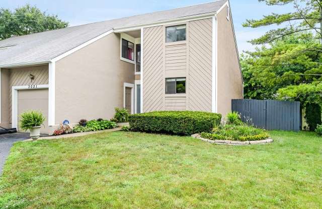 3021 Cranston Drive photos photos