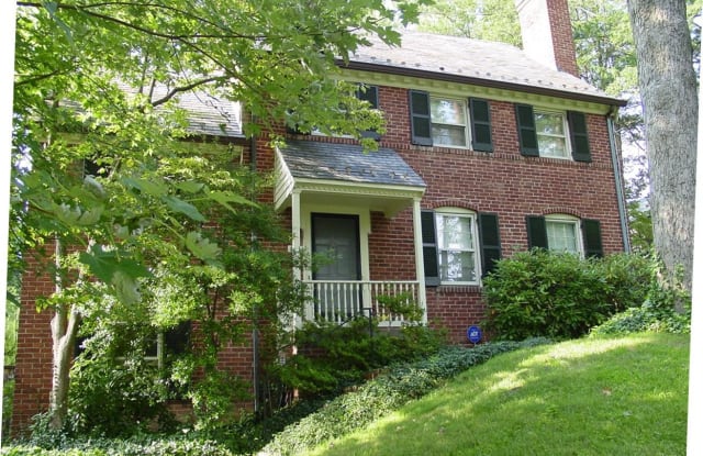 4904 NEWPORT AVE - 4904 Newport Avenue, Bethesda, MD 20816