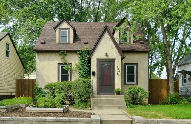 1050 5th Avenue South photos photos