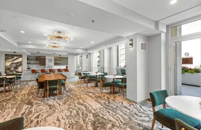 701 S Wells St - 701 South Wells Street, Chicago, IL 60607