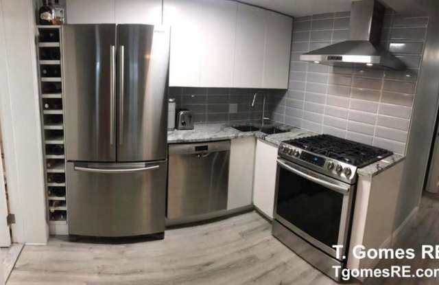 122 Trowbridge St. photos photos